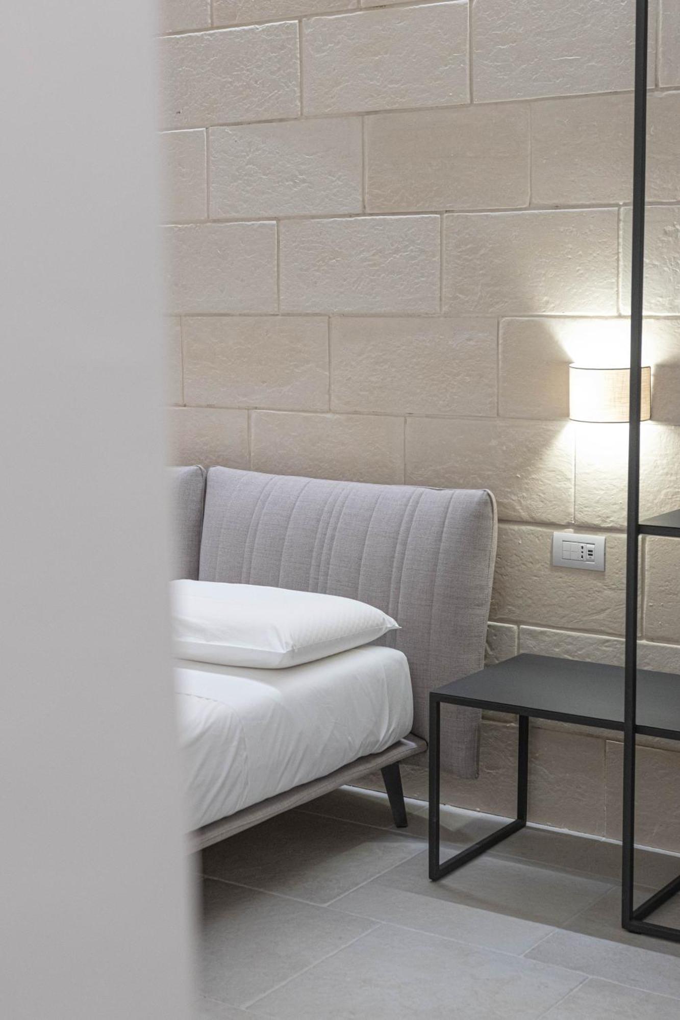Oronti Accommodations Lecce Luaran gambar