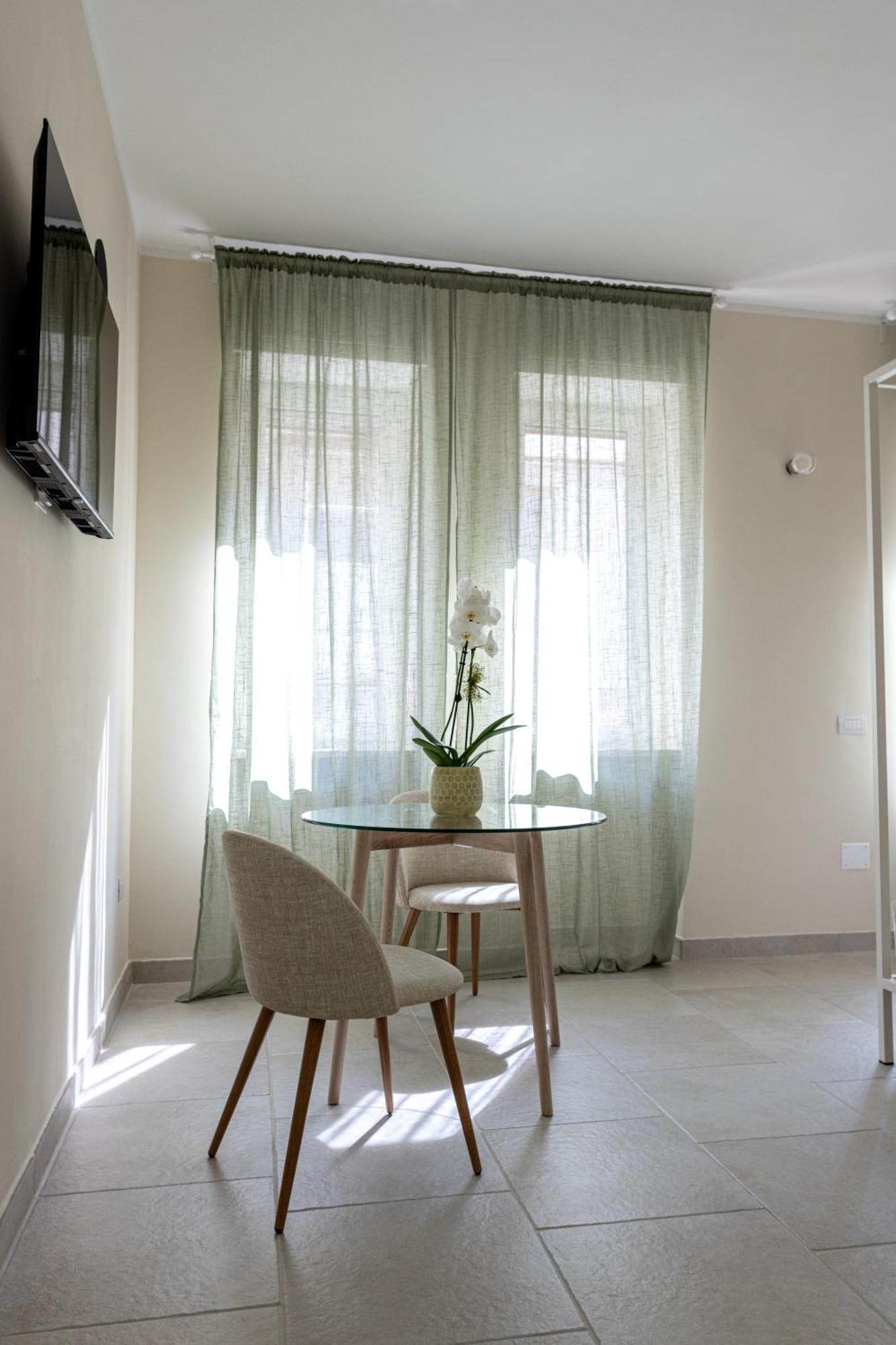 Oronti Accommodations Lecce Luaran gambar